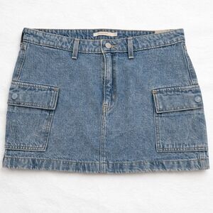 Levi's Blue 94 Cargo Mini Skirt size 29